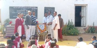 दखणे विद्यालयात महापरिनिर्वाण दिन साजरा