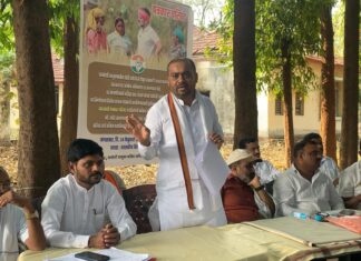 ‘शेतकरी उद्ध्वस्त करण्यासाठीच पालकमंत्रीपद स्वीकारले का?’ – काँग्रेसचा मुख्यमंत्र्यांवर घणाघात