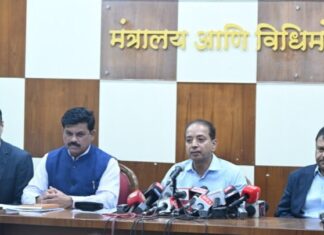 राज्यात पेट्रोलियम पदार्थांचा पुरेसा साठा : एलपीजी पुरवठा सुरळीत ठेवण्यासाठी शासनाची व्यापक उपाययोजना