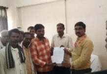 खांबाळ्यात स्वस्त धान्याचा ‘घोटाळा’ ? लाभार्थ्यांना कमी धान्य, जिल्हाधिकाऱ्यांकडे तक्रार