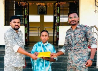 मुरूमगाव पोलिसांच्या प्रयत्नांनी निराधार मातेला दिलासा ; दोन लाखांची उधारी परत मिळवून दिली