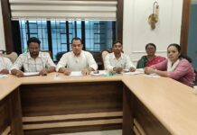 तीन विद्यार्थिनींचा मृत्यू ; जबाबदार फक्त संस्थाचालकच का?