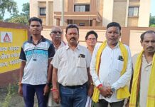 Gadchiroli News: आश्रमशाळांतील निकृष्ट अन्नामुळे आदिवासी विद्यार्थ्यांचे आरोग्य धोक्यात, नंदु नरोटेंची कठोर कारवाईची मागणी