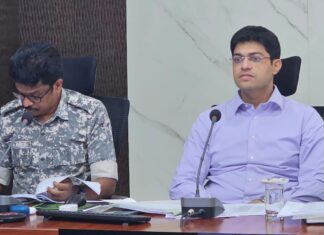 गडचिरोली : अपघात रोखण्यासाठी प्रशासन ॲक्शन मोडवर; अतिक्रमण हटाव मोहीम आणि रस्ते दुरुस्तीचे आदेश
