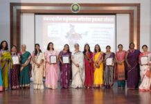 चाकोरी मोडून स्वतःची ओळख निर्माण करणाऱ्या दहा महिलांचा ‘मनमुक्त’कडून गौरव