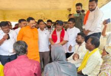 सोनसरी आश्रमशाळा विद्यार्थिनी आत्महत्या प्रकरण : अधीक्षिकेच्या निलंबनासह गुन्हा दाखल करण्याचे आदिवासी विकास मंत्र्यांचे निर्देश