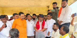 सोनसरी आश्रमशाळा विद्यार्थिनी आत्महत्या प्रकरण : अधीक्षिकेच्या निलंबनासह गुन्हा दाखल करण्याचे आदिवासी विकास मंत्र्यांचे निर्देश