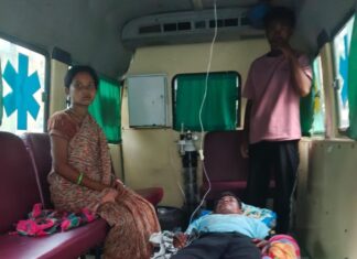 धानोरा-रांगी मार्गावर दुचाकींची समोरासमोर धडक; गर्भवती महिलेसह तिघे जखमी