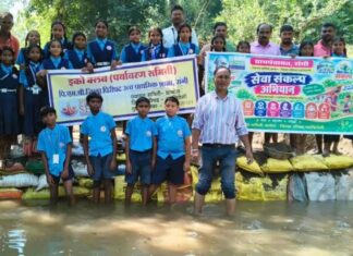रांगीत श्रमदानातून दोन वनराई बंधाऱ्यांची उभारणी